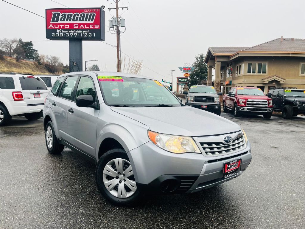 2013 - SUBARU - FORESTER - $10,995