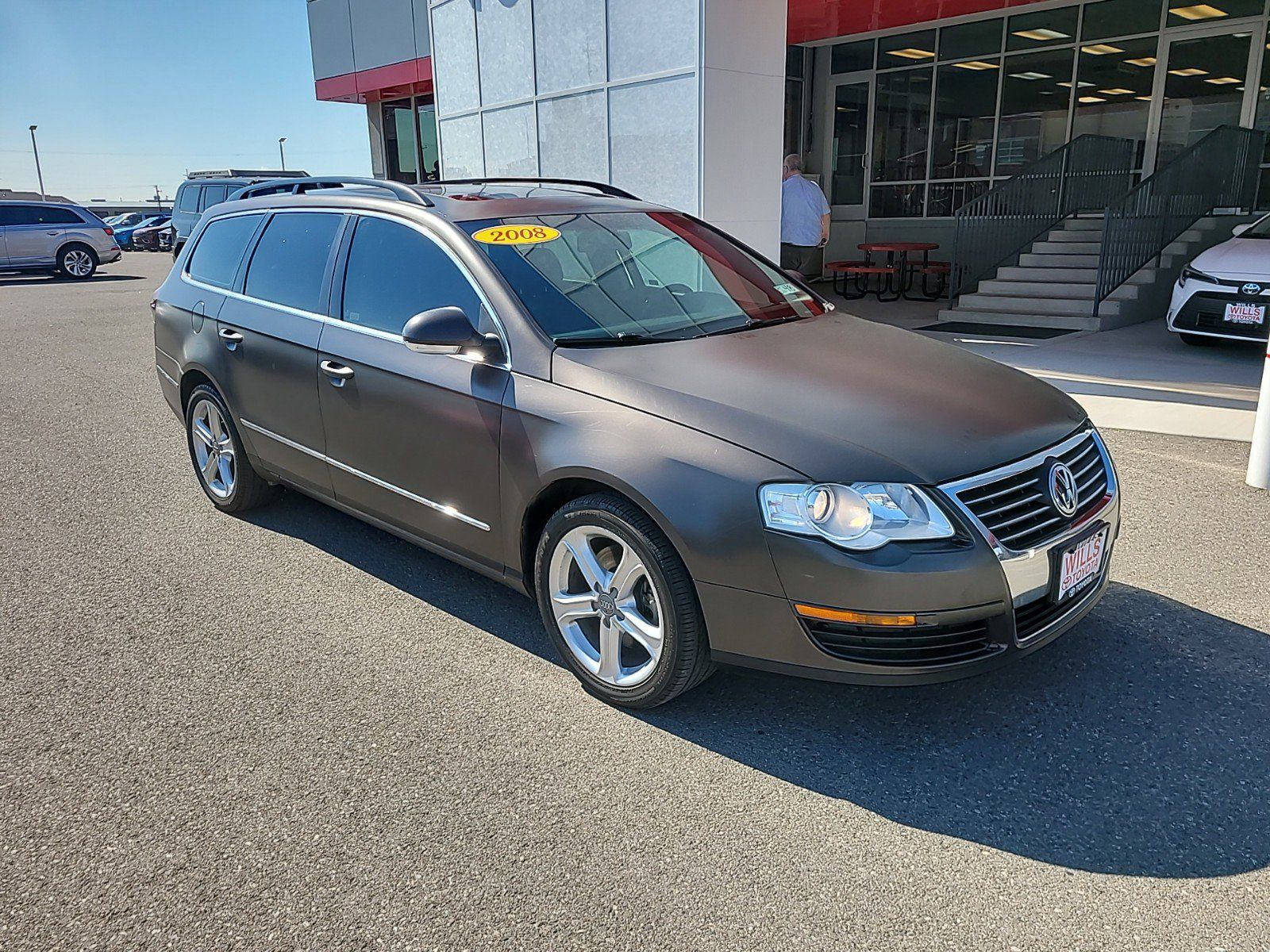 2008 - Volkswagen - Passat Wagon - $5,421