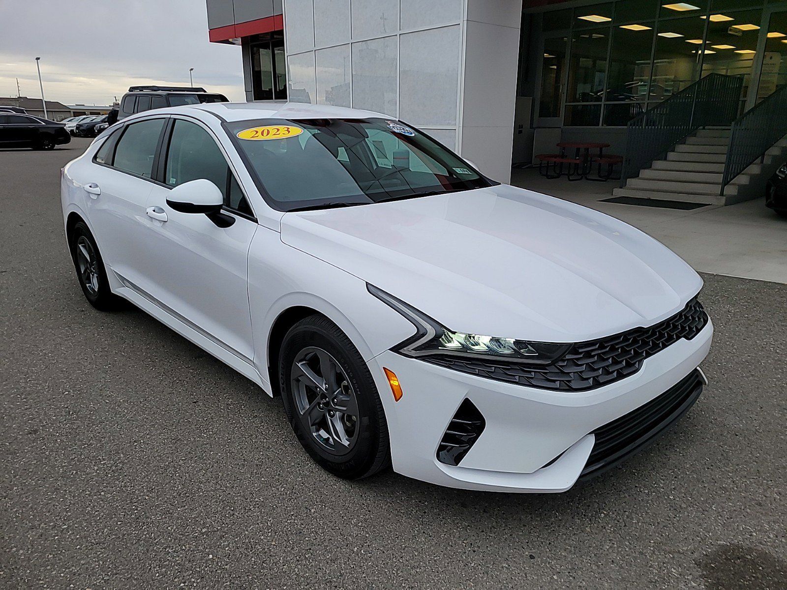 2023 - Kia - K5 - $23,490