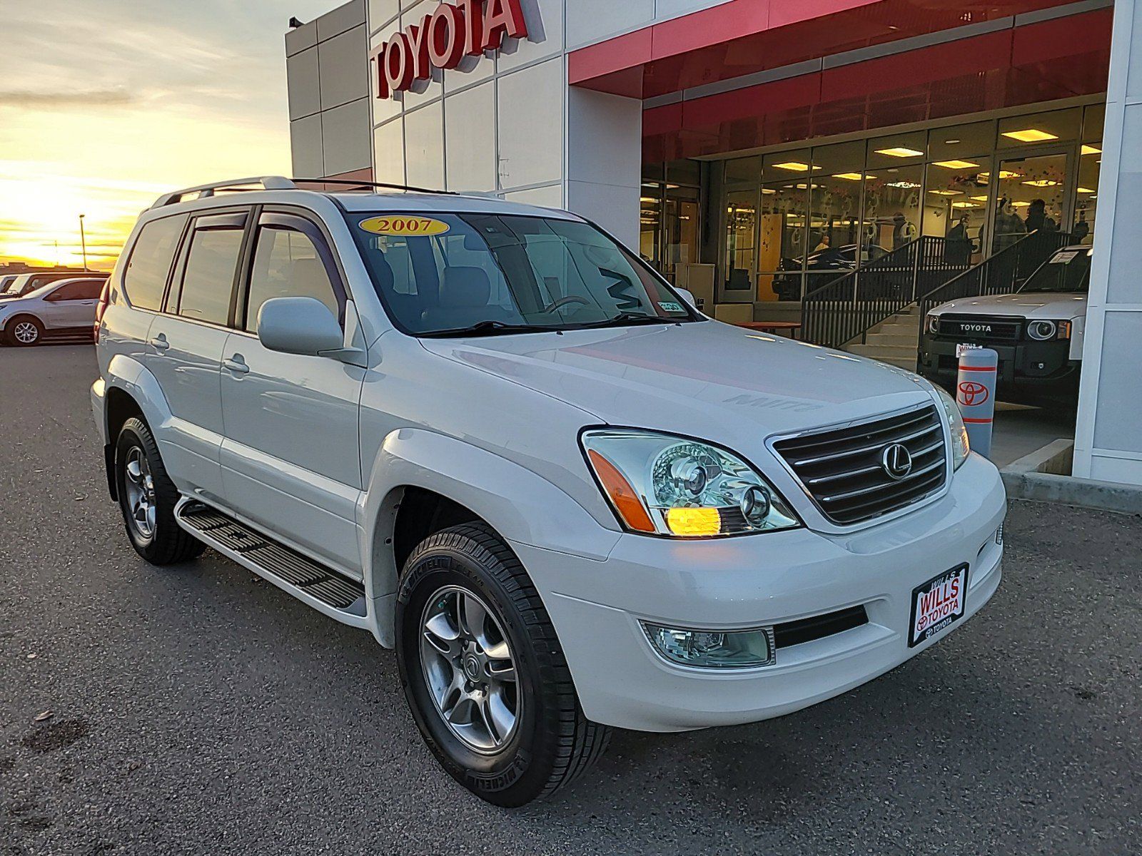 2007 - Lexus - GX 470 - $18,999