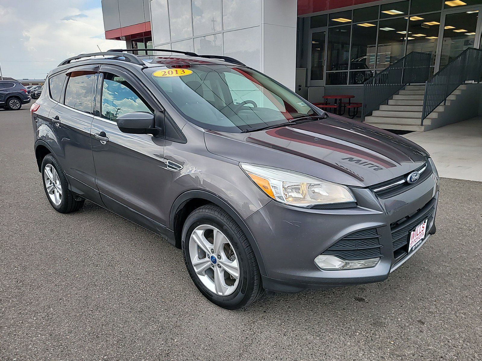 2013 - Ford - Escape - $6,188