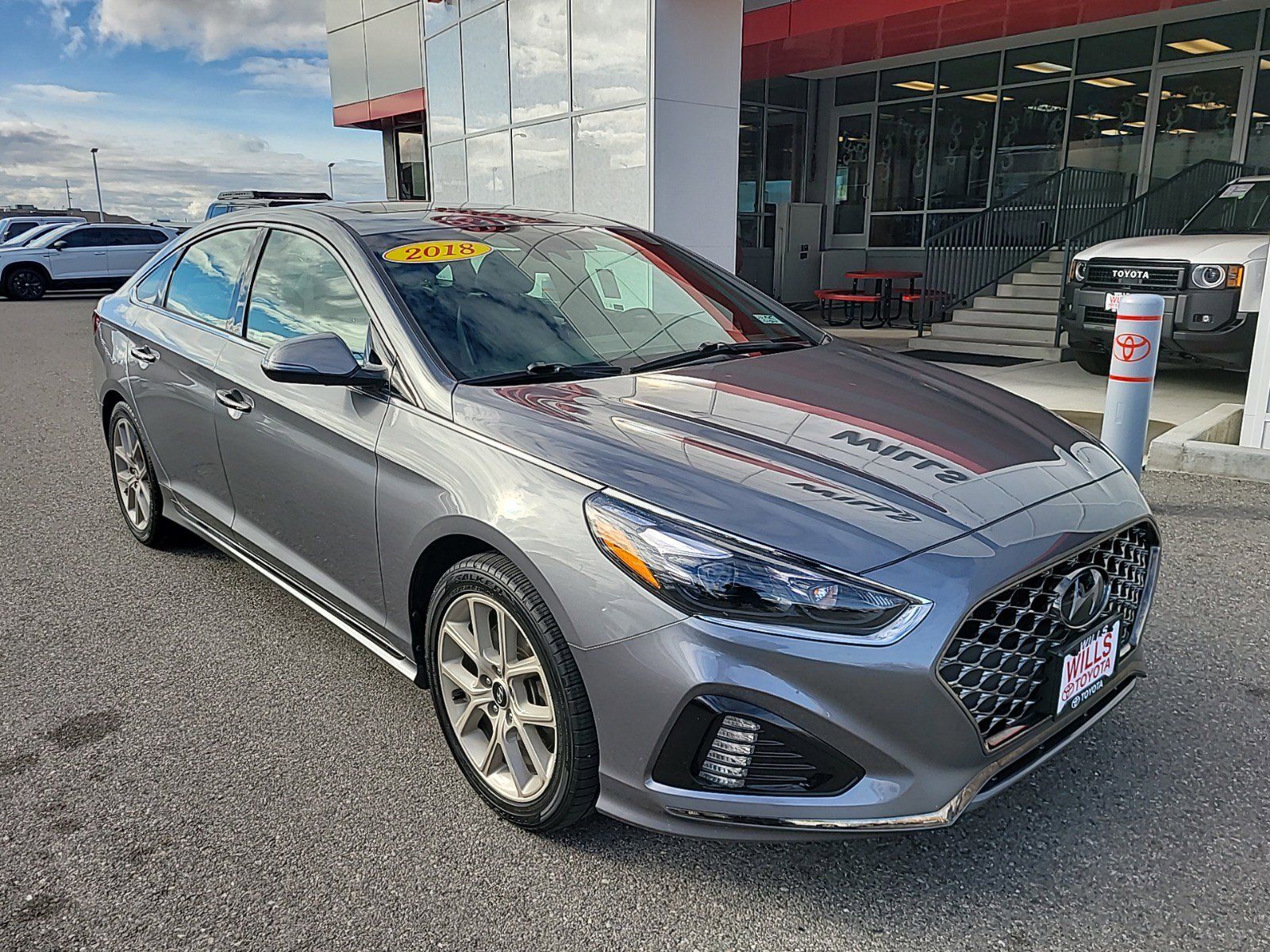 2018 - Hyundai - Sonata - $15,995