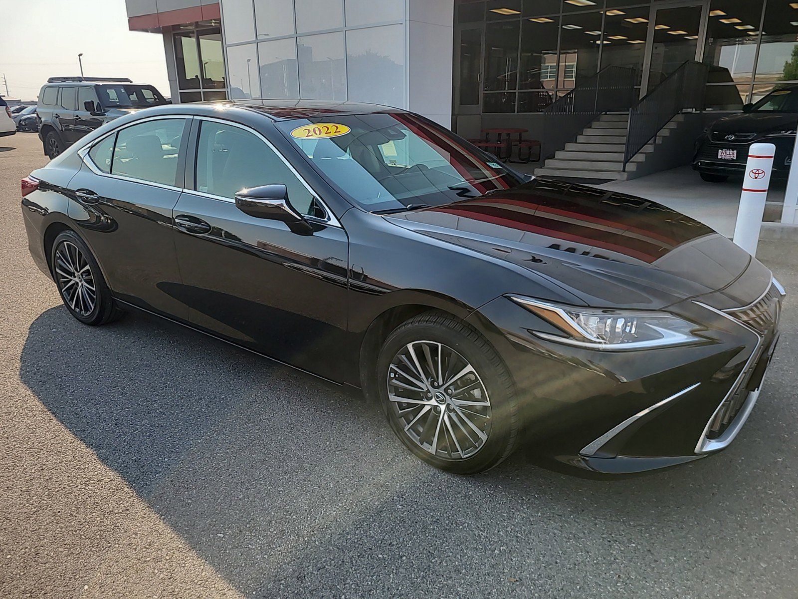 2022 - Lexus - ES - $34,488