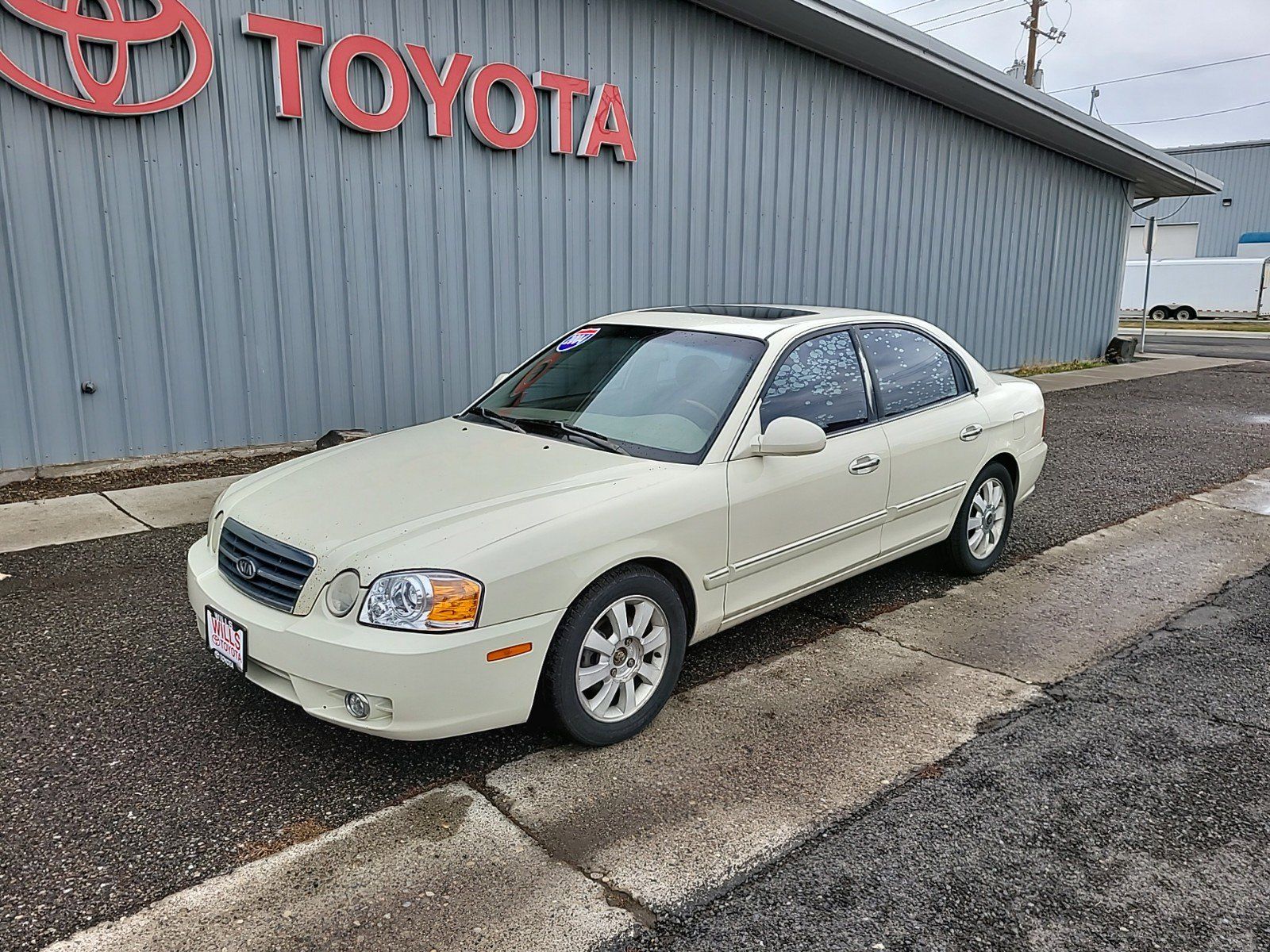 2004 - Kia - Optima - $3,995