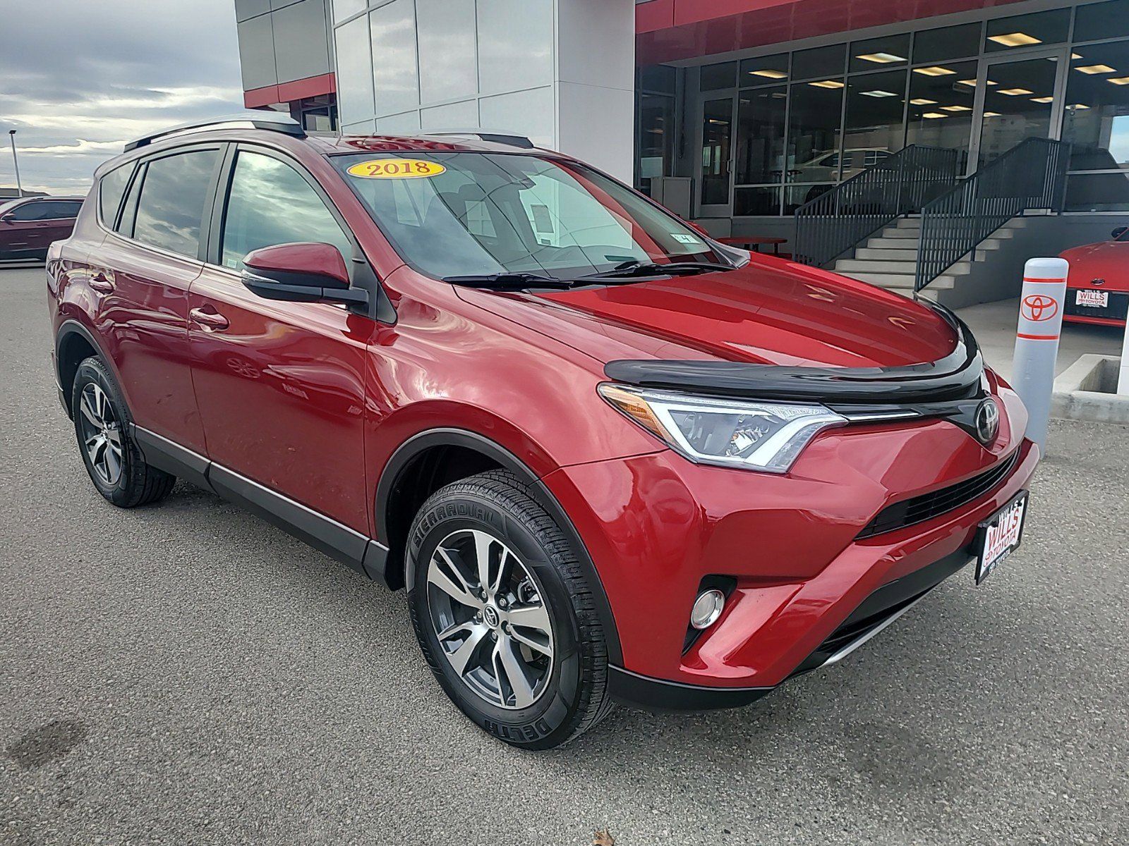 2018 - Toyota - RAV4 - $21,995