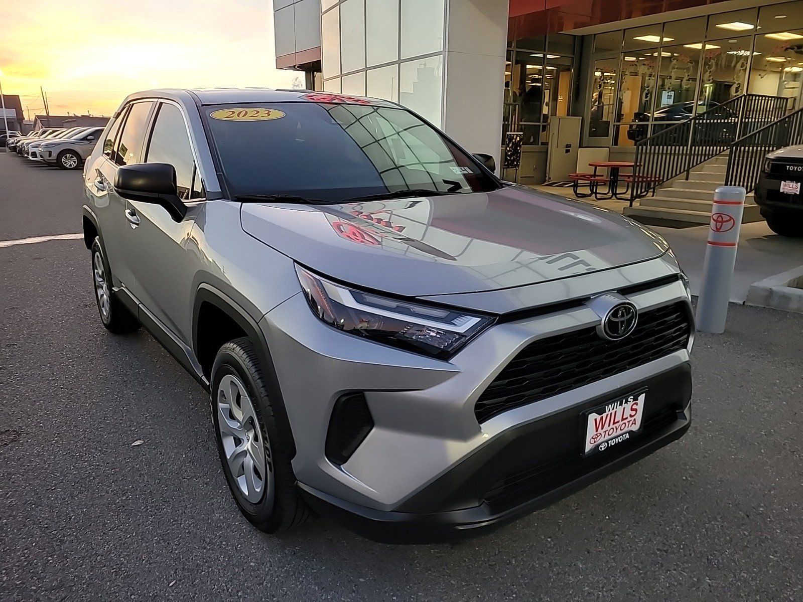 2023 - Toyota - RAV4 - $28,995