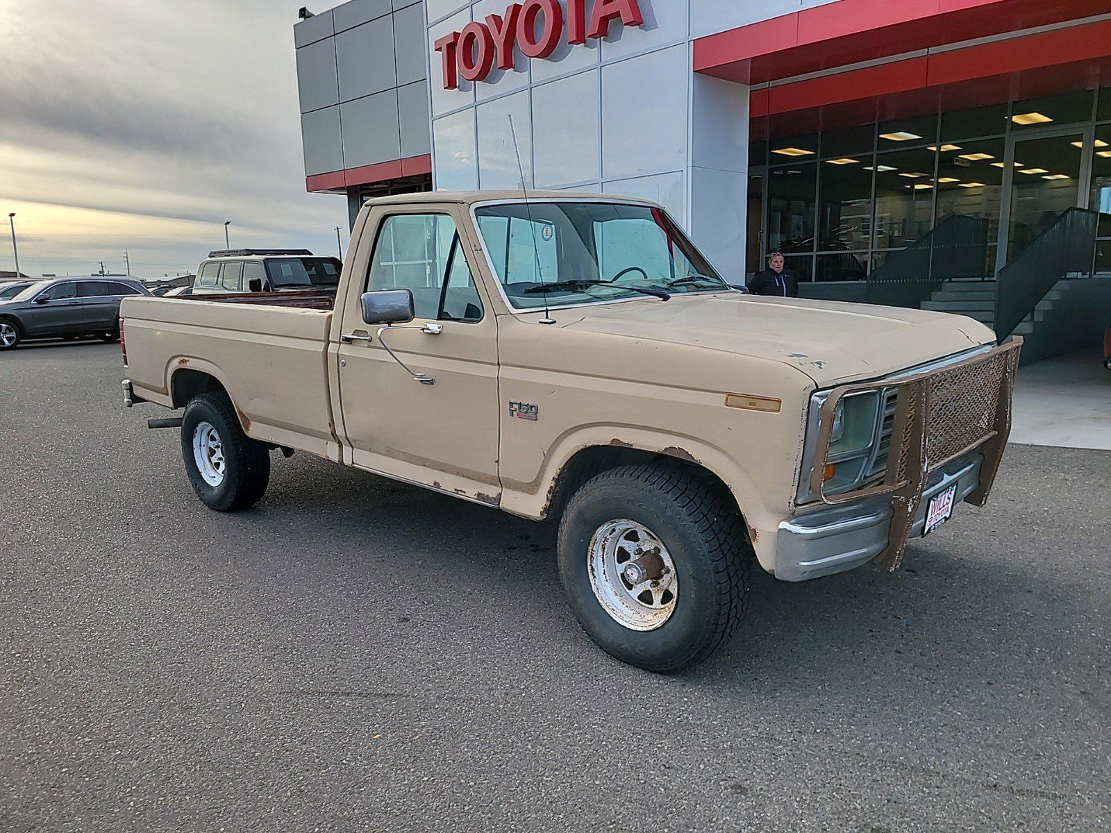 1986 - Ford - F-150 - $3,321