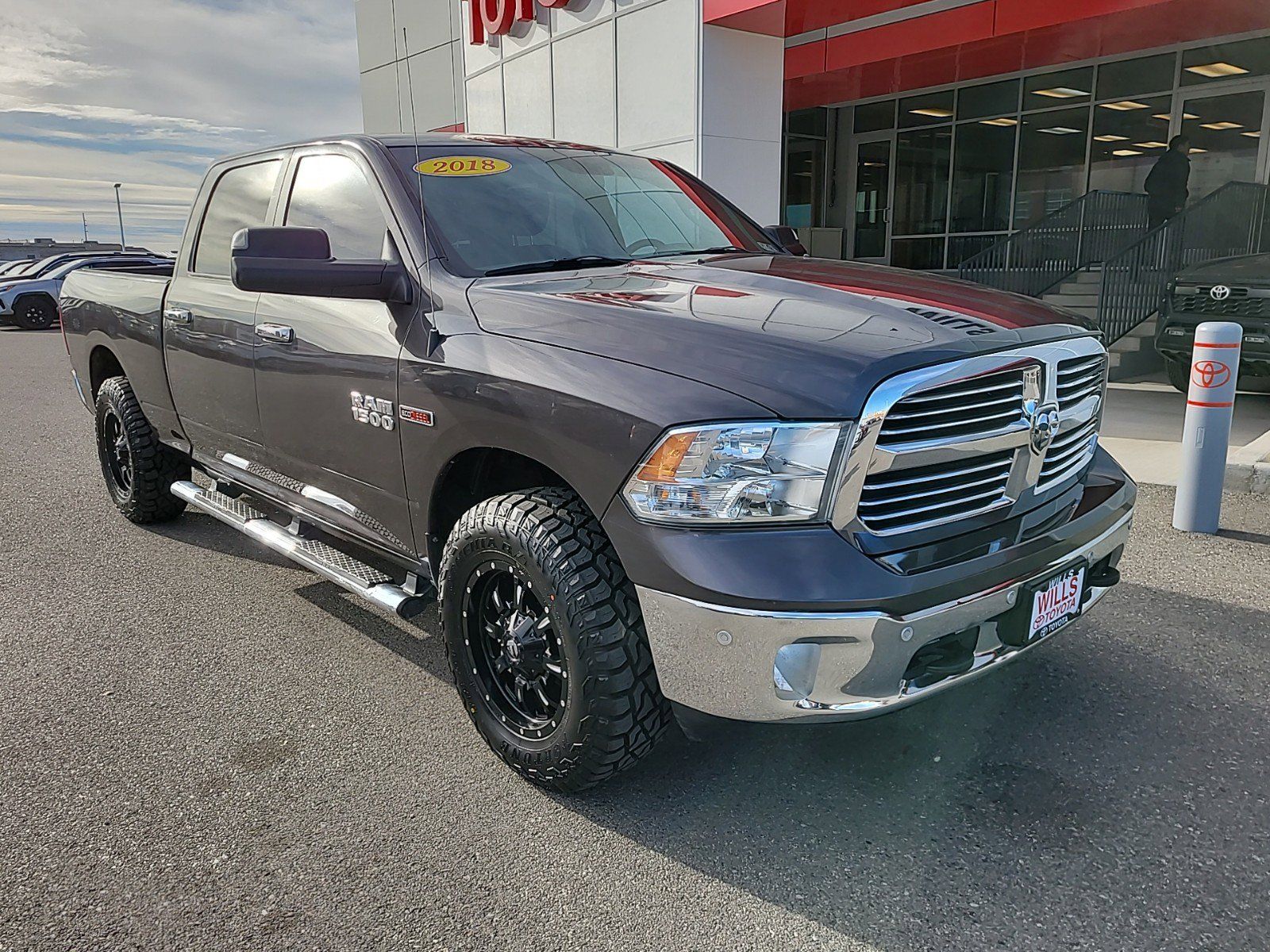 2018 - Ram - 1500 - $27,995