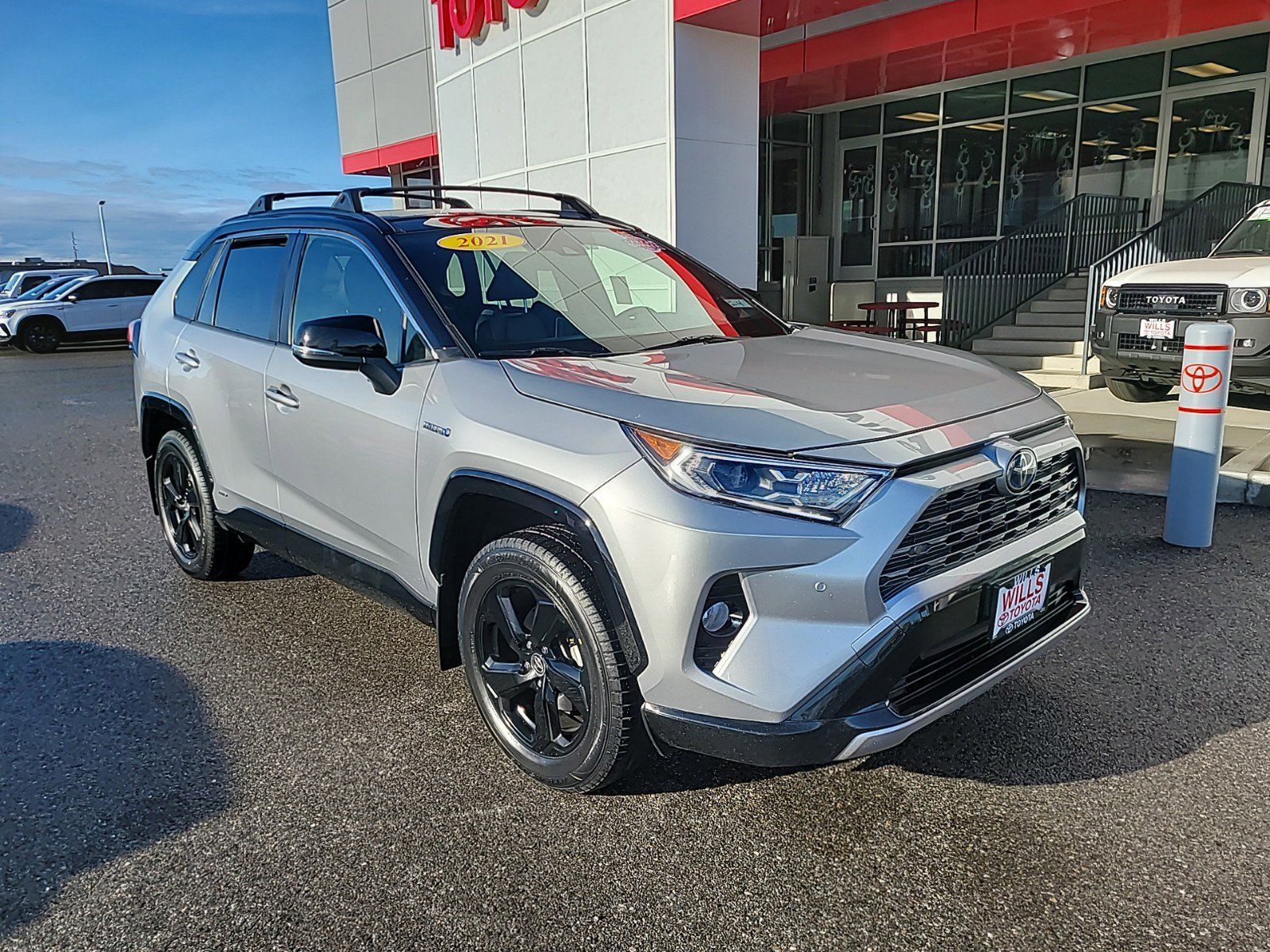 2021 - Toyota - RAV4 - $35,999