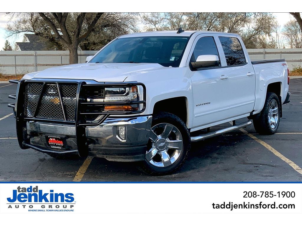 2018 - Chevrolet - Silverado - $31,995