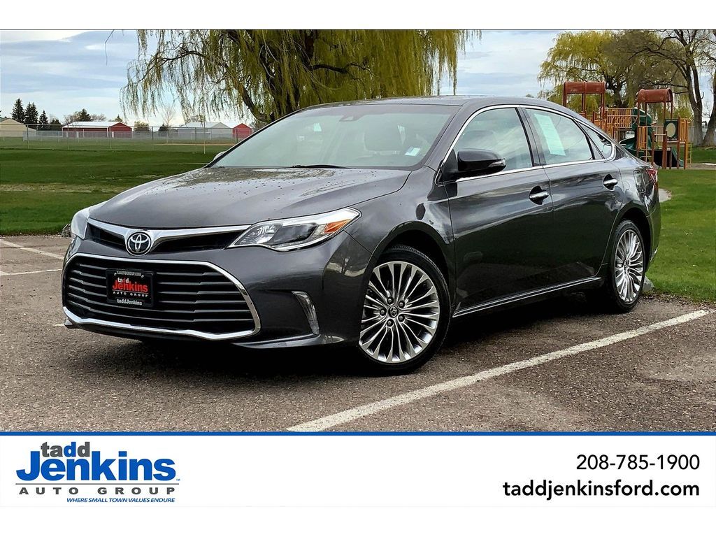 2018 - Toyota - Avalon - $29,495