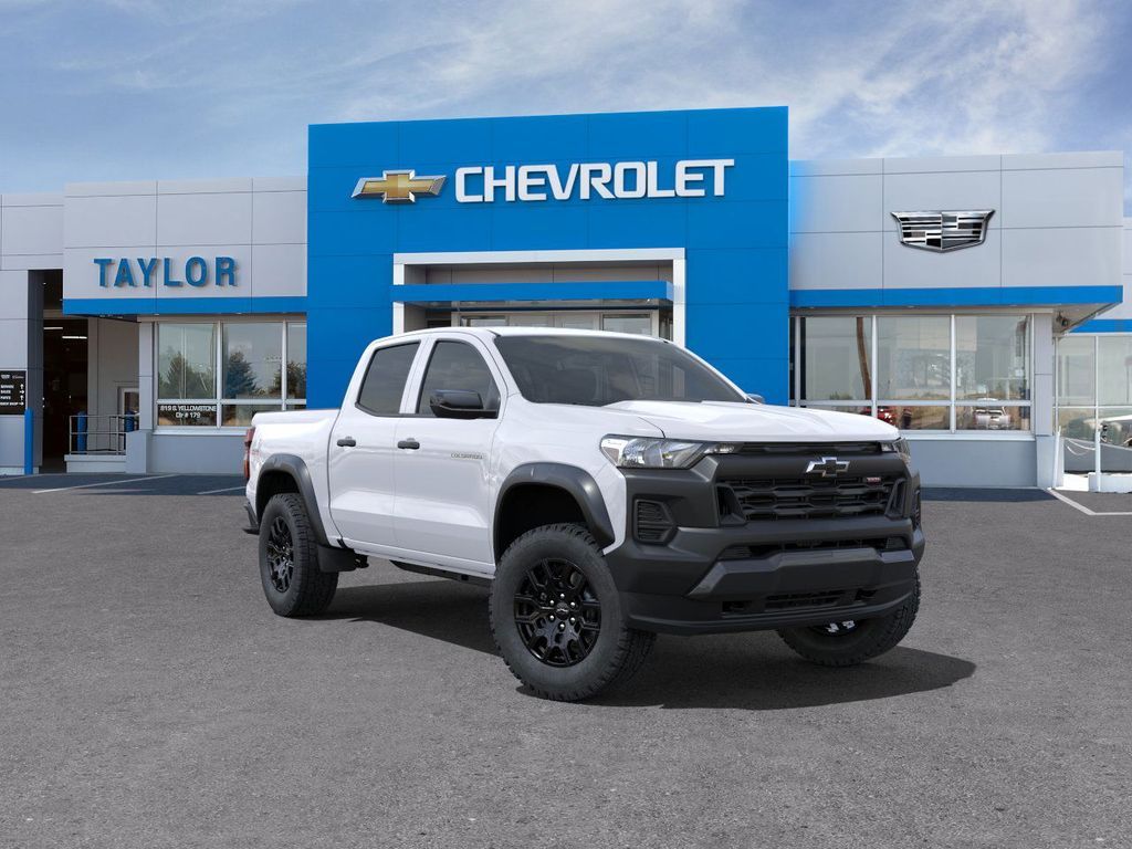 2025 - Chevrolet - Colorado - $42,295