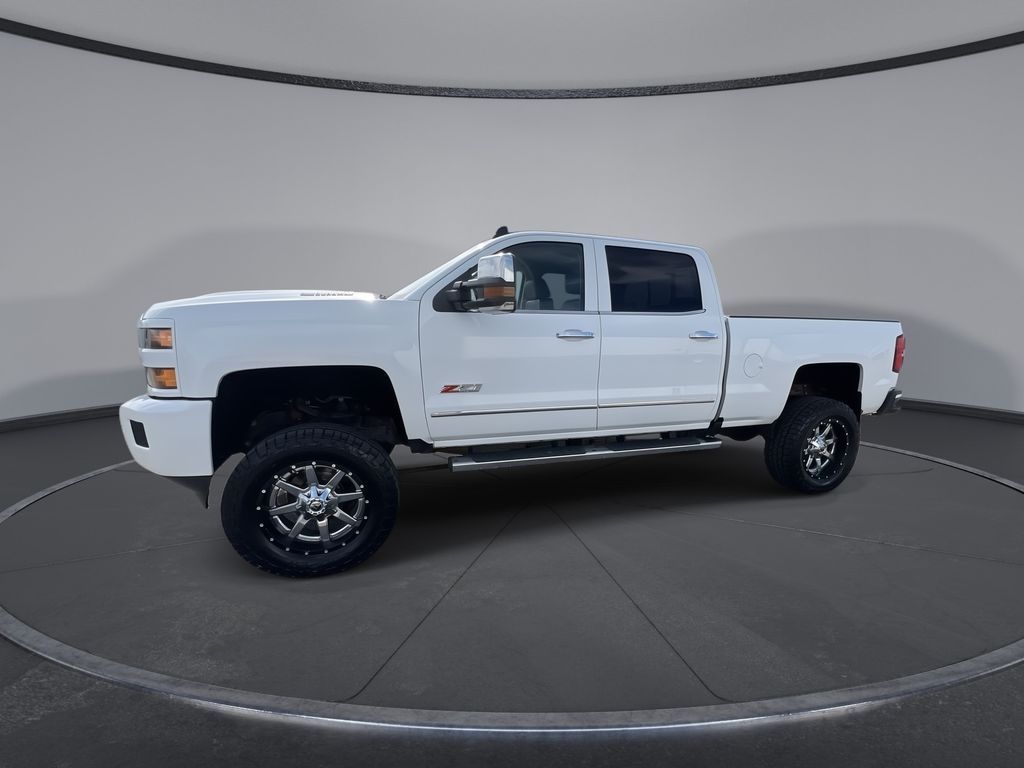 2017 - Chevrolet - Silverado - $45,998