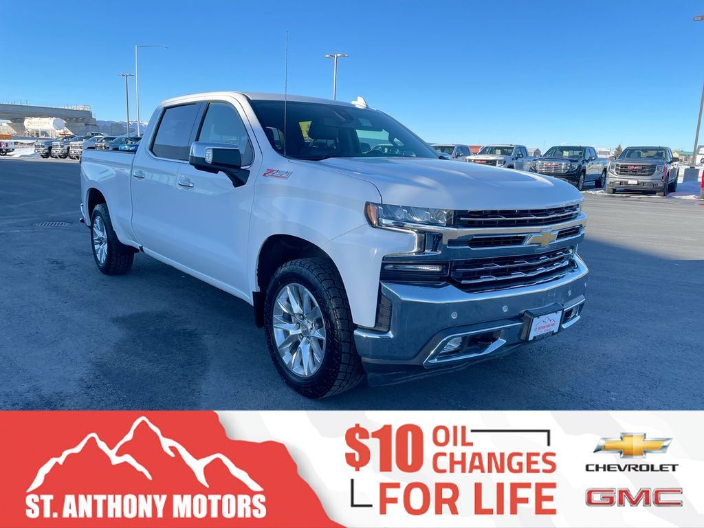 2021 - Chevrolet - Silverado - $39,995