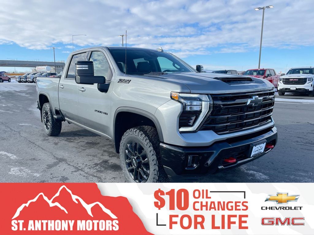 2025 - Chevrolet - Silverado - $82,460