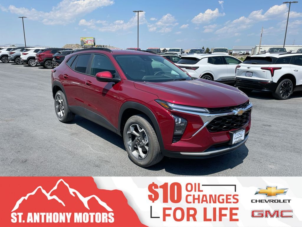 2025 - Chevrolet - Trax - $24,985