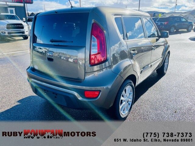 cdn-ds_com-stock-2012-Kia-Soul--Elko-NV-seo-ECL8846-KNDJT2A60C7439155-szi105257-af12207d9647d2f47b073a00228ff210_jpg