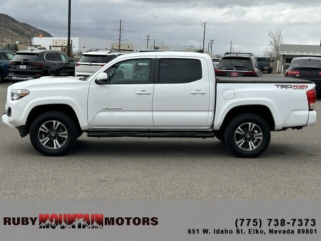 cdn-ds_com-stock-2017-Toyota-Tacoma-TRD-Sport-Elko-NV-seo-ECL8846-3TMCZ5AN1HM104113-szi88692-b17ad0362bee53dba514482bda445fff_jpg