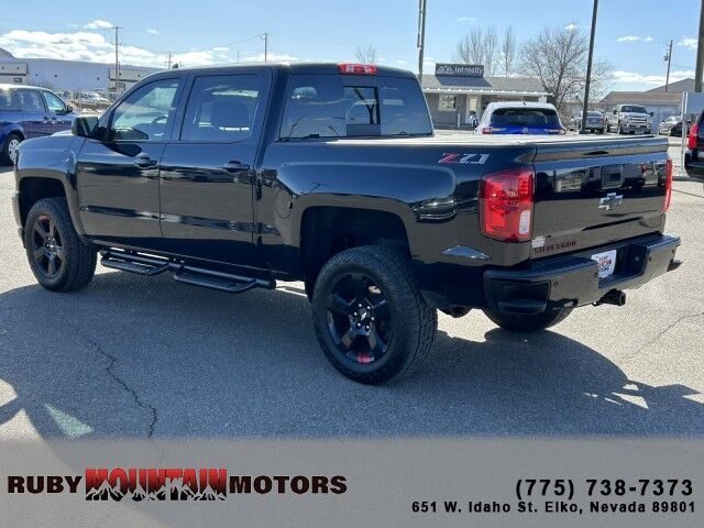 cdn-ds_com-stock-2018-Chevrolet-Silverado-1500-LTZ-Elko-NV-seo-ECL8846-3GCUKSEC3JG134041-szi94863-c7bd3f5de018e9ce2346163ed57bd5dc_jpg