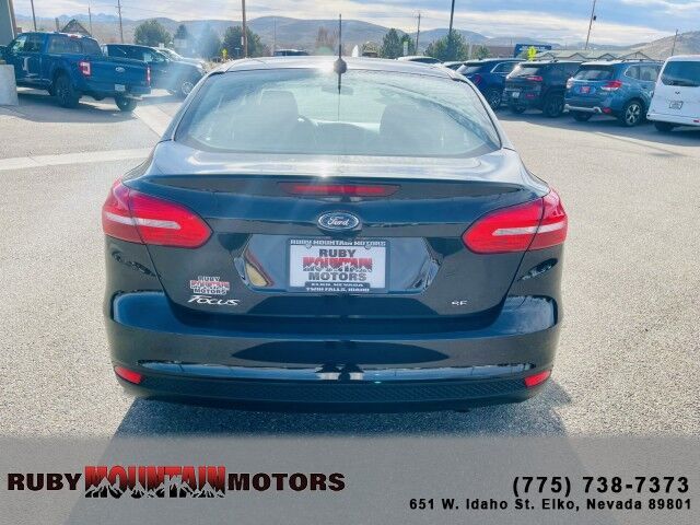 cdn-ds_com-stock-2018-Ford-Focus-SE-Elko-NV-seo-ECL8846-1FADP3F24JL327241-szi95054-a48086c5a21973be2999af4b85559679_jpg