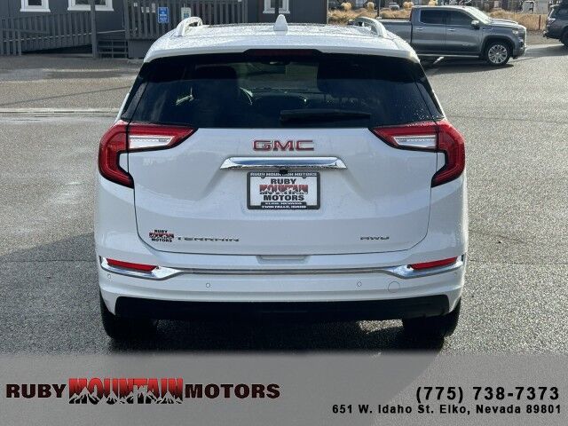 cdn-ds_com-stock-2024-GMC-Terrain-Denali-Elko-NV-seo-ECL8846-3GKALXEG1RL329823-szi96655-5f8582a653199c50f75d5e305be19fb1_jpg