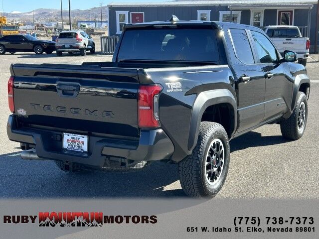 cdn-ds_com-stock-2024-Toyota-Tacoma-TRD-Off-Road-Elko-NV-seo-ECL8846-3TYLB5JN5RT028034-szi102216-df58b0d0ab4ff3c19b687a4cb747eaef_jpg